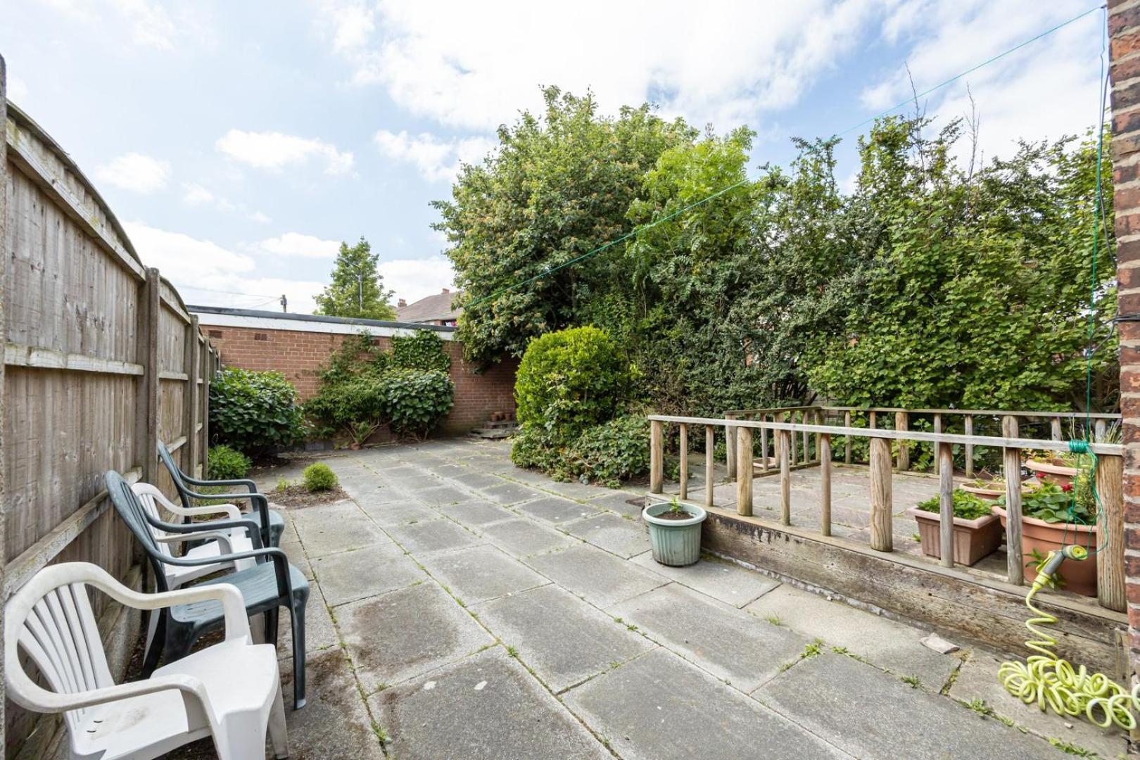 Guestready - Enchanting Life In Gorse Hill Manchester Exterior foto